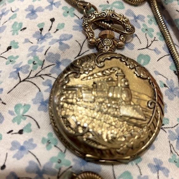 Pocket Watch Train needs battery Vtg SunAmerica unisex Pristine - Picture 11 of 11
